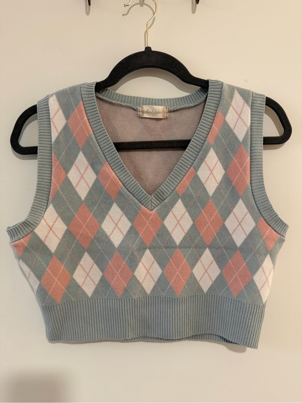 Altar’d State Argyle V-Neck Cropped Knit Sweater Vest in Patel Shades